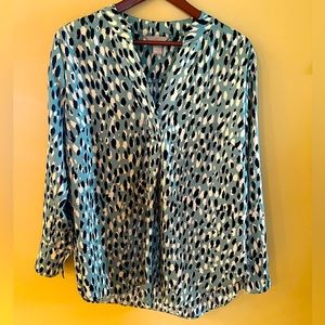 Long Sleeve Sophisticated Pattern Top/Blouse. Size Large. Blue/Green/Beige.